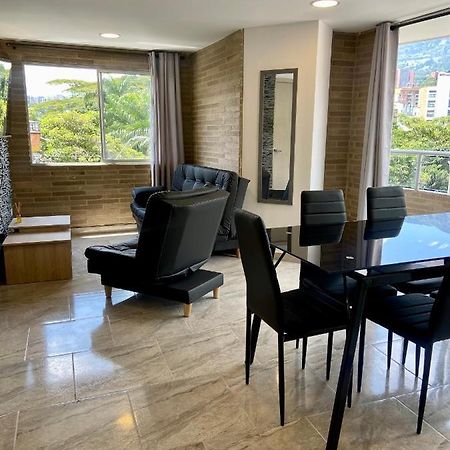 Apartamento Con Excelente Ubicacion En Envigado Bagian luar foto