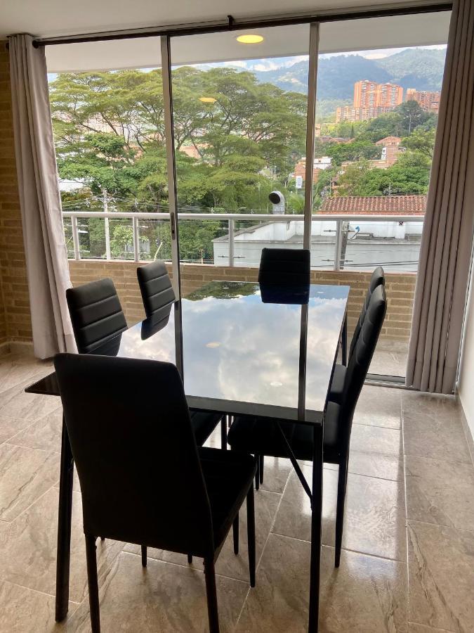Apartamento Con Excelente Ubicacion En Envigado Bagian luar foto