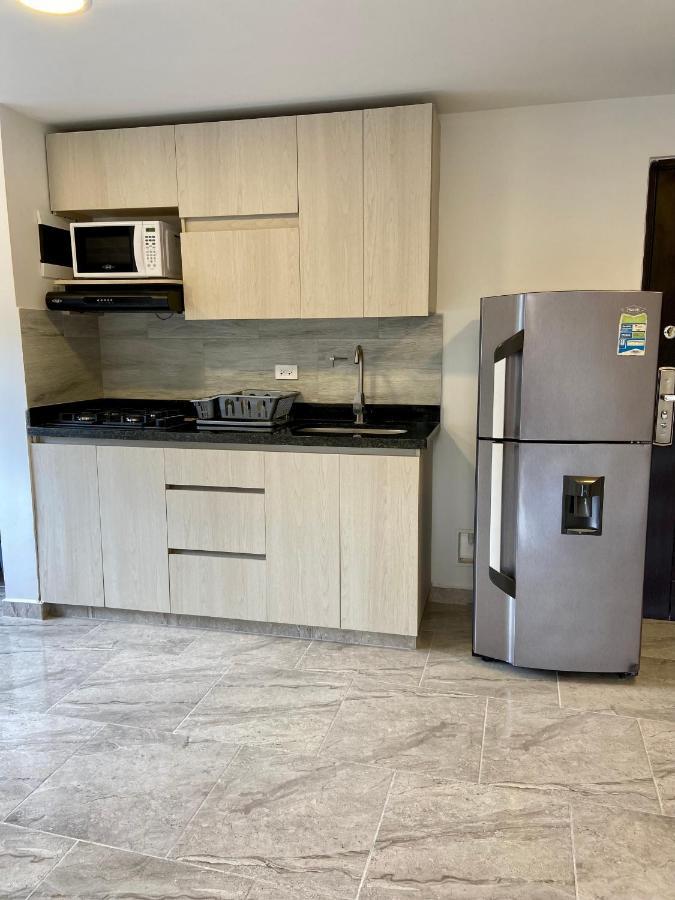 Apartamento Con Excelente Ubicacion En Envigado Bagian luar foto