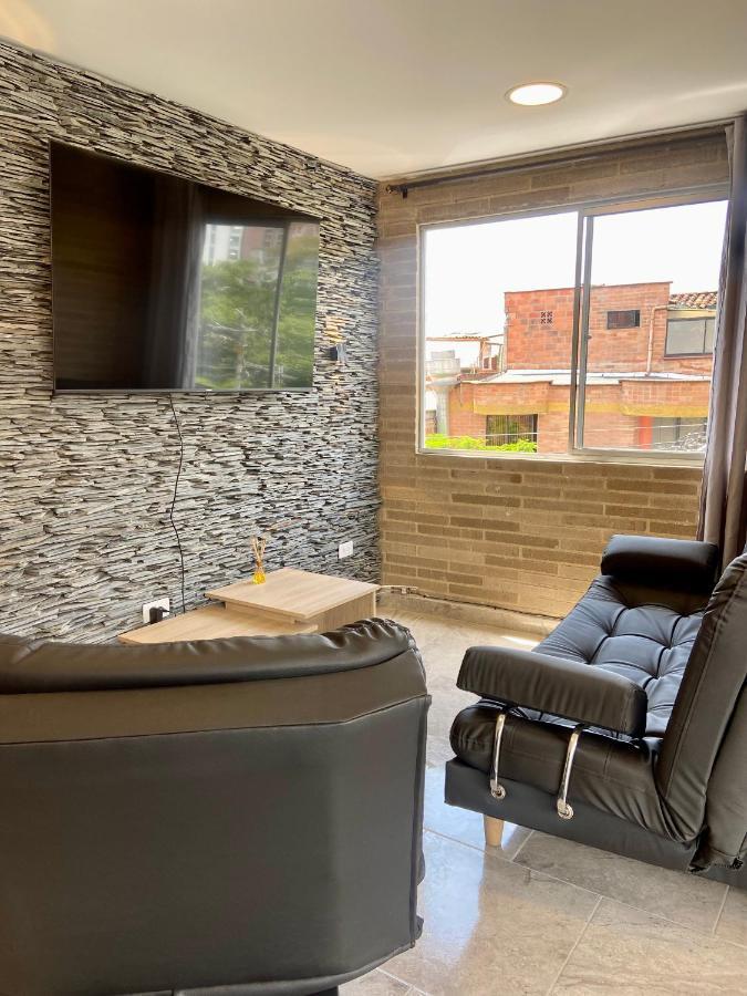Apartamento Con Excelente Ubicacion En Envigado Bagian luar foto
