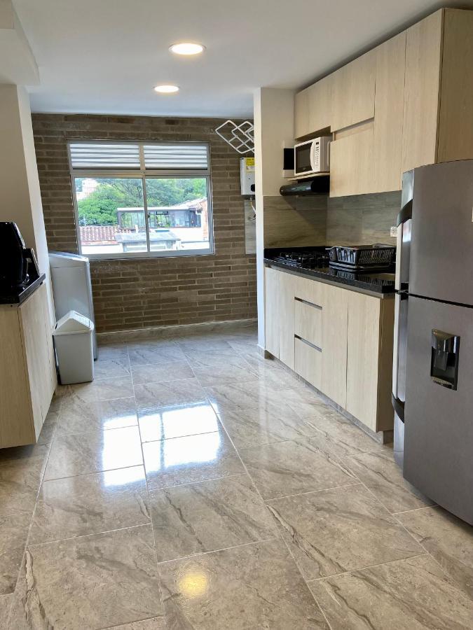 Apartamento Con Excelente Ubicacion En Envigado Bagian luar foto